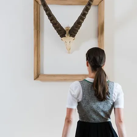 & Gourmetwirtshaus Kirchenwirt Seit 1326 מלון 4*