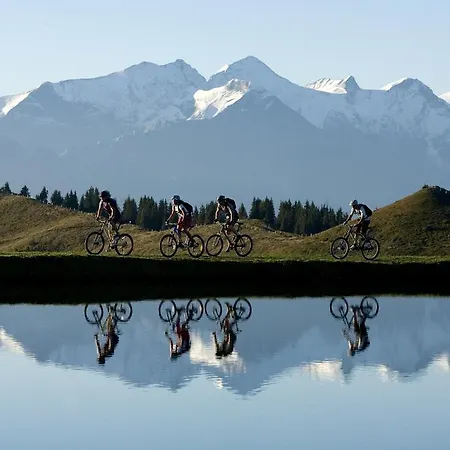 & Gourmetwirtshaus Kirchenwirt Seit 1326 4*