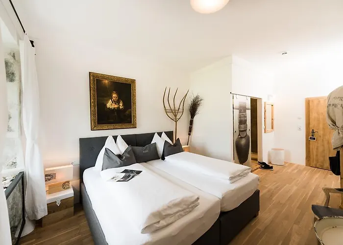 & Gourmetwirtshaus Kirchenwirt Seit 1326