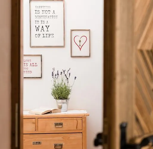 Hotel & Gourmetwirtshaus Kirchenwirt Seit 1326 Leogang